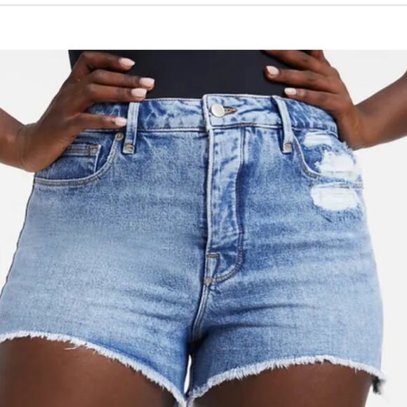Good American Bombshell Shorts Size 14 / 32
Bombshell Jean High Rise NWT - Picture 2 of 7